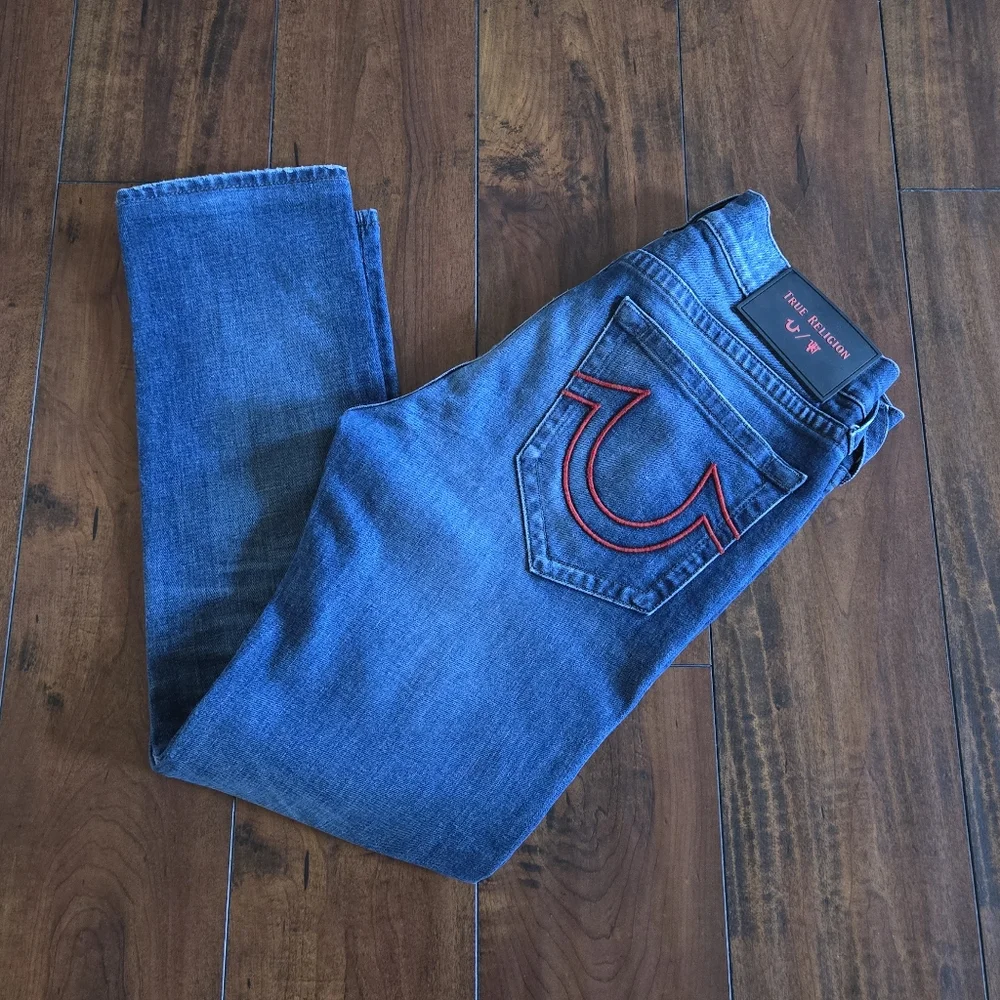True Religion Men's Denim Manchester United Rocco SE Red Stitch Jeans Size 32
